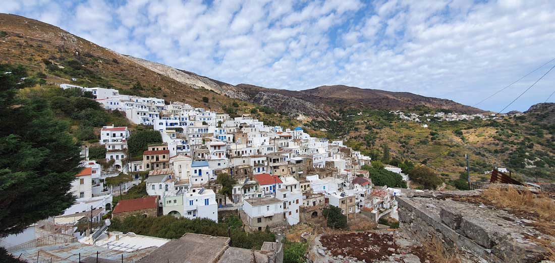 A Unique Destination between Mykonos and Santorini