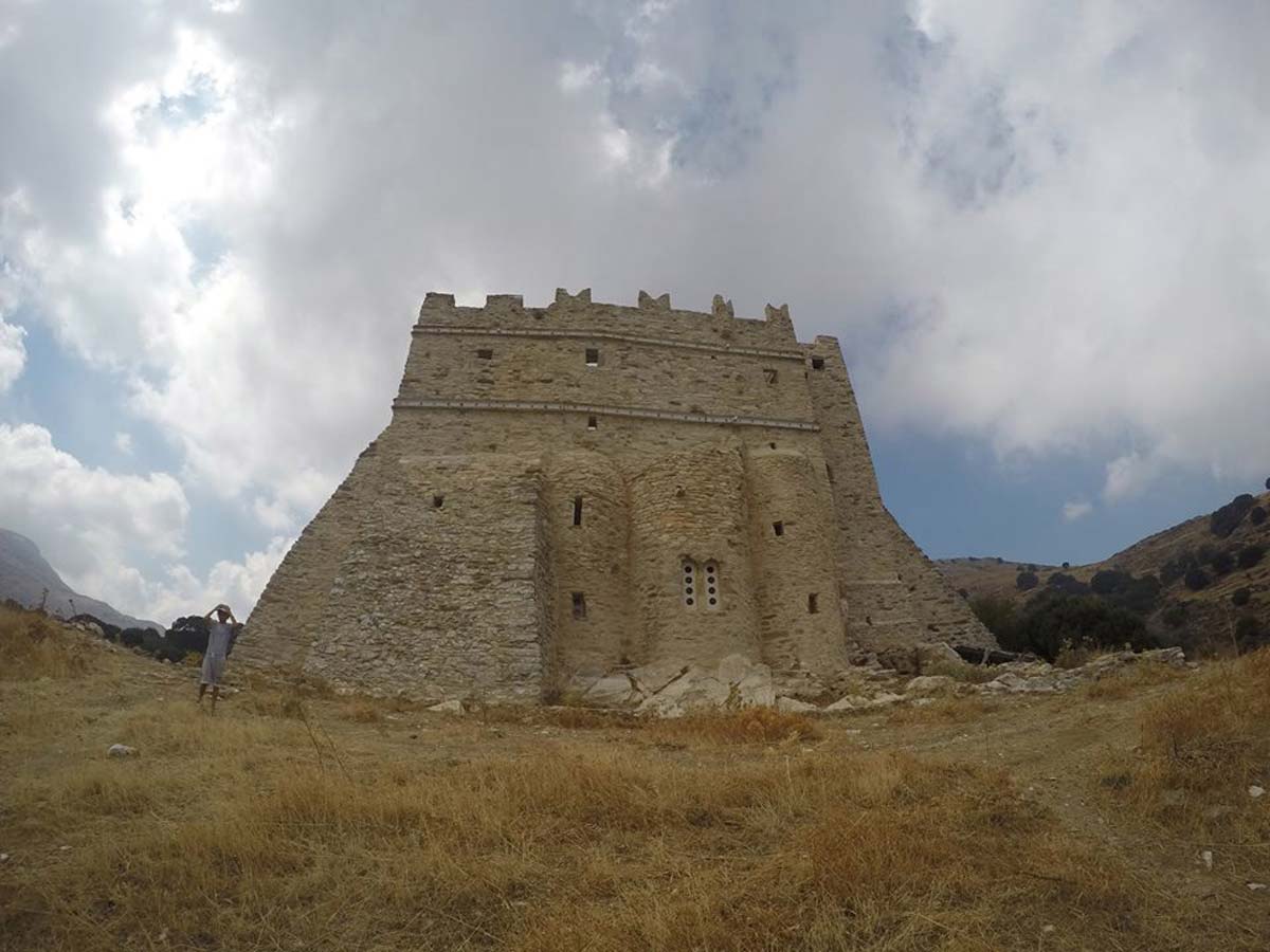 Fotodotis photodotis monastery naxos 1a