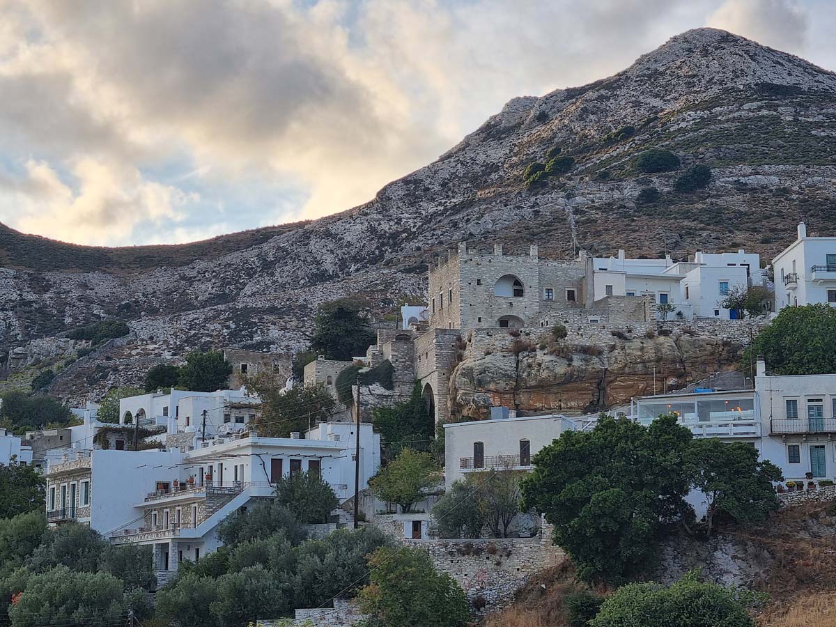 Apeiranthos village