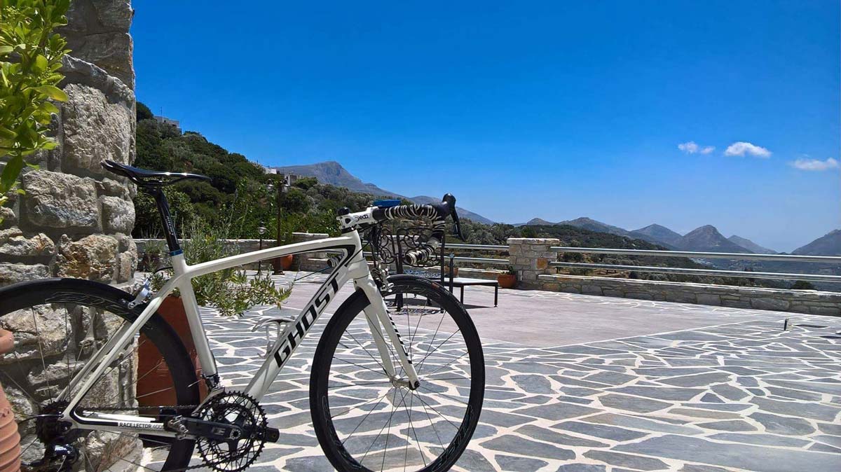 cycling in naxos