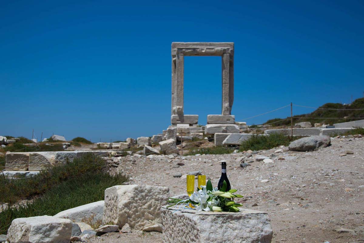 weddings in naxos portara