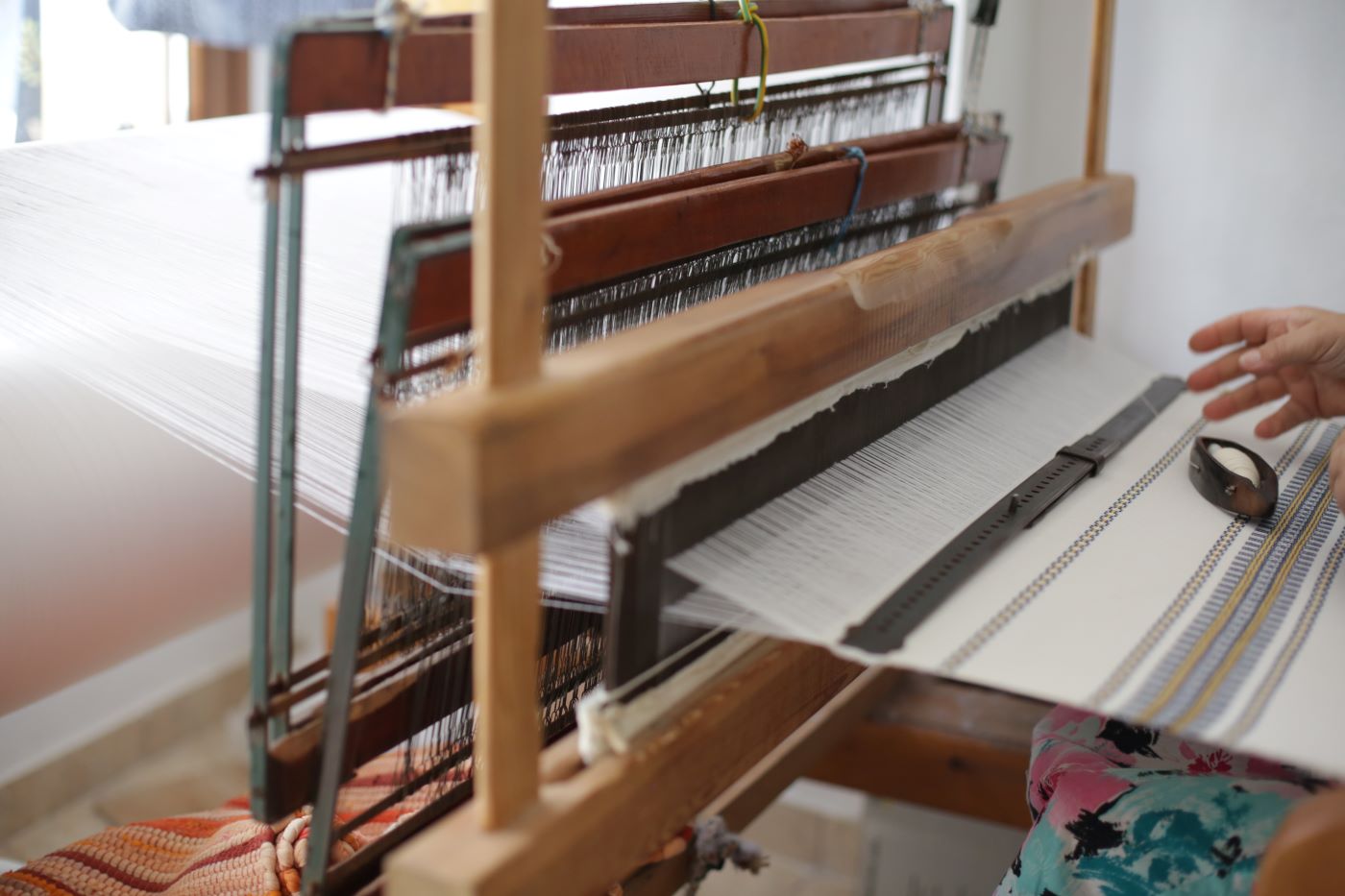 Loom Weaving Textiles