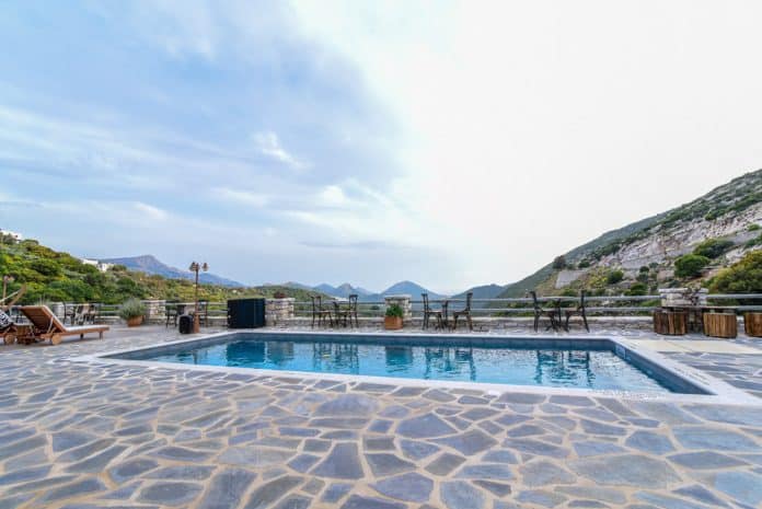 ELaiolithos Retreat Venue in Naxos with Pool and Valley Views Pool and panoramic valley views at ELaiolithos boutique retreat venue in Naxos, Greece